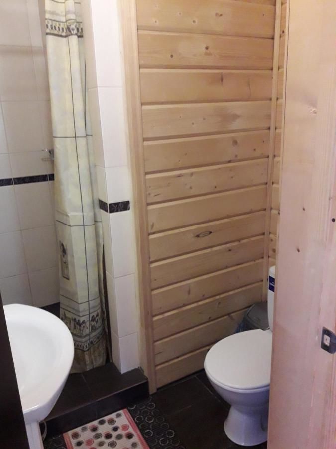 Лоджи Sadyba Gutsulska Pisnya Lodge Микуличин-20