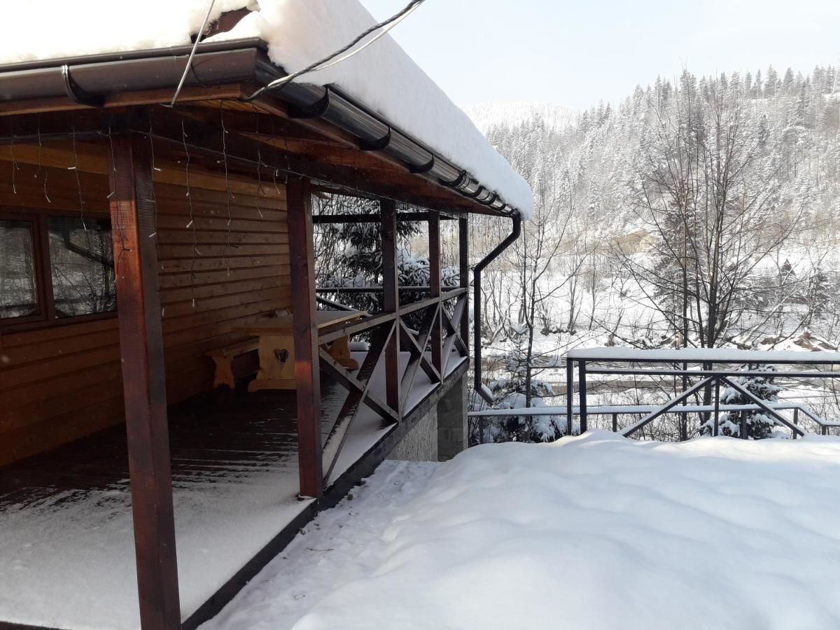 Лоджи Sadyba Gutsulska Pisnya Lodge Микуличин-28