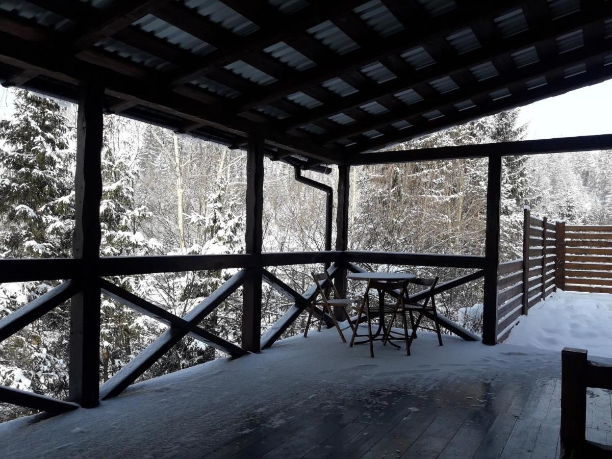 Лоджи Sadyba Gutsulska Pisnya Lodge Микуличин-30
