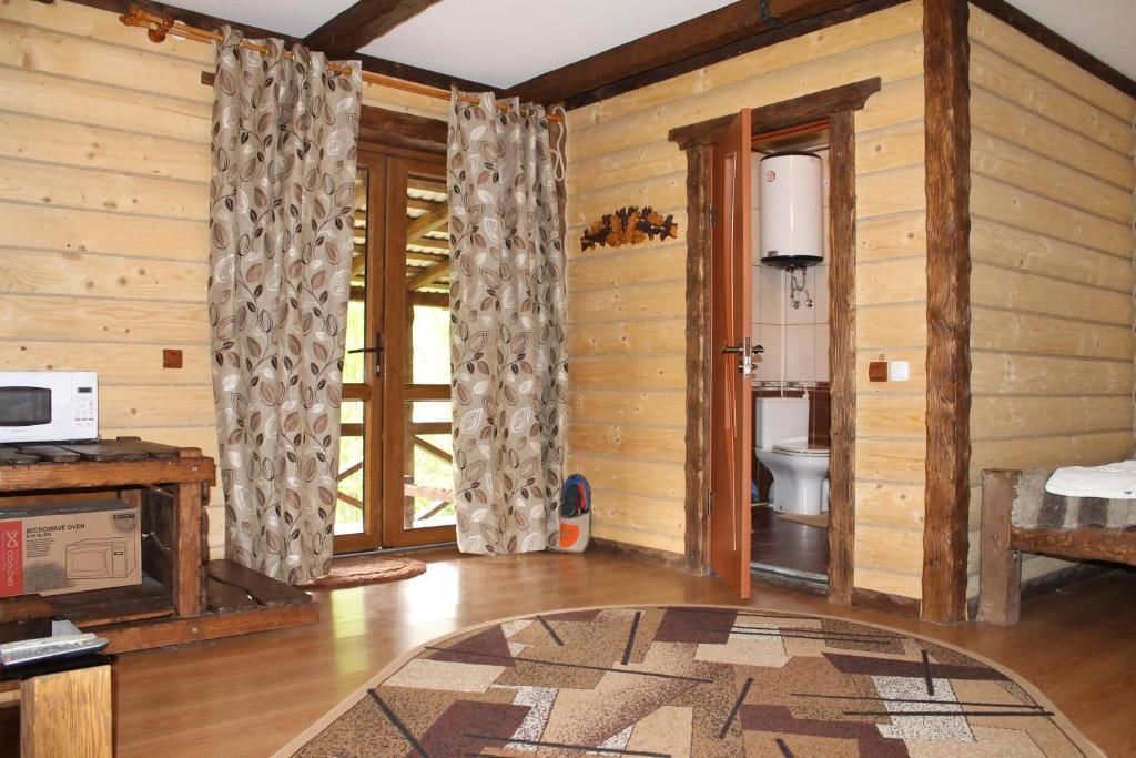 Лоджи Sadyba Gutsulska Pisnya Lodge Микуличин-50