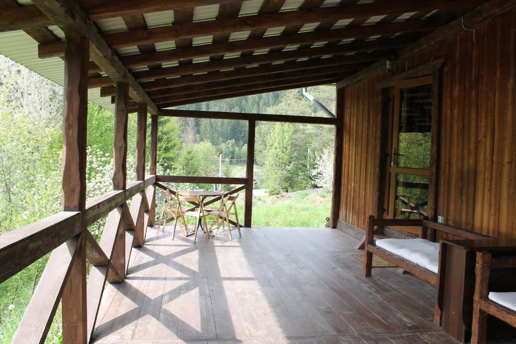 Лоджи Sadyba Gutsulska Pisnya Lodge Микуличин-60