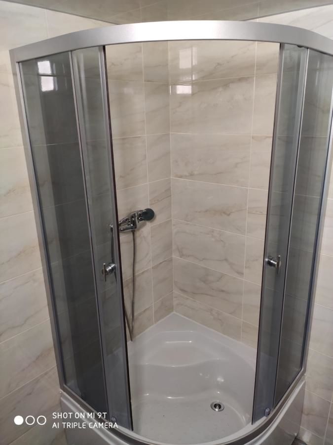 Лоджи Sadyba Gutsulska Pisnya Lodge Микуличин-9