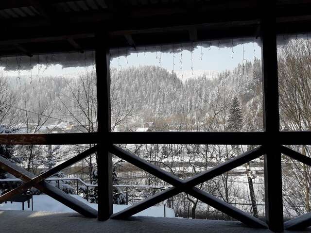 Лоджи Sadyba Gutsulska Pisnya Lodge Микуличин-28